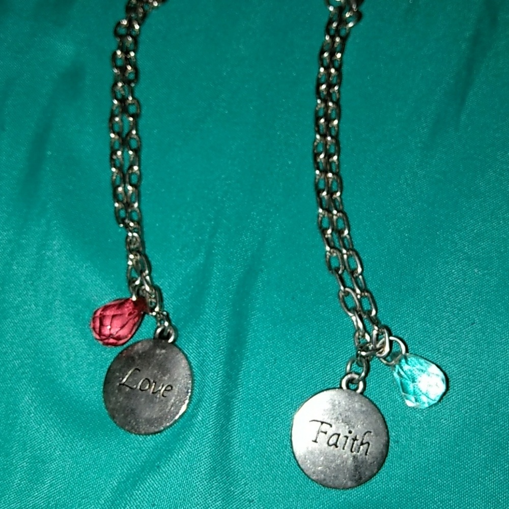 Charm bracelet set